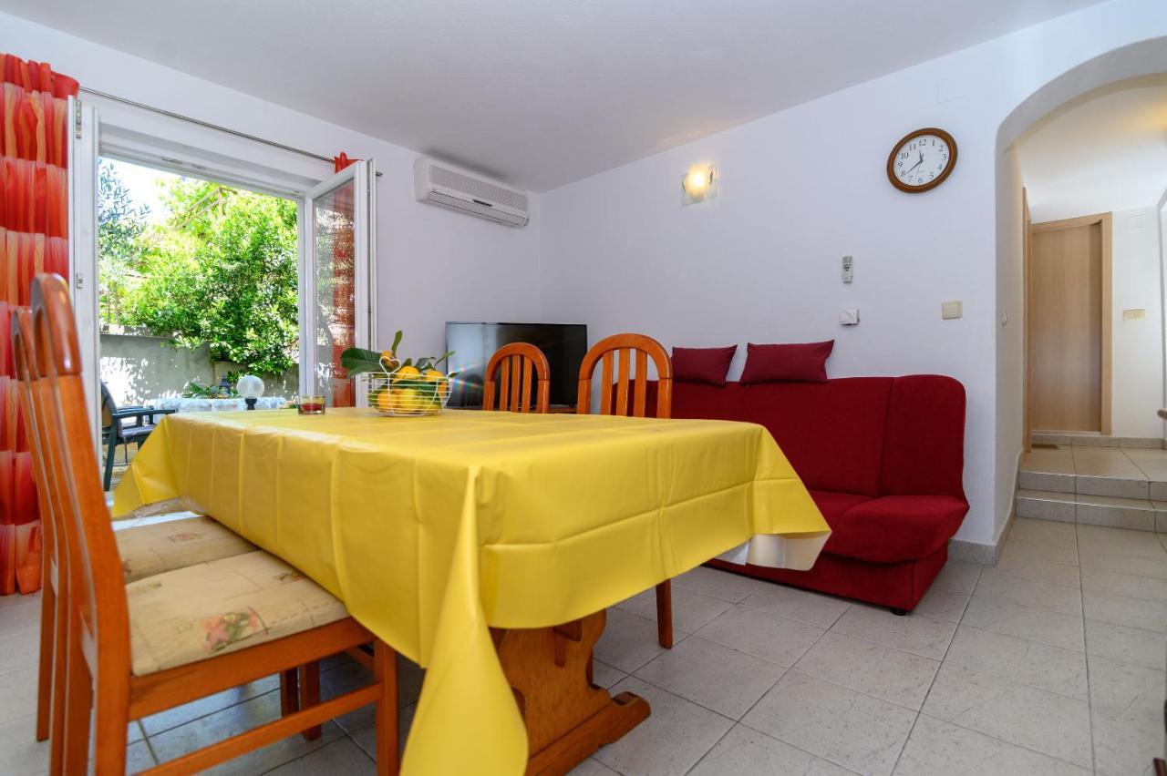 Apartments Vice Trogir Exterior foto